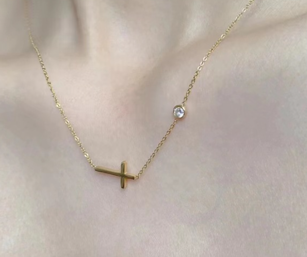 18K Gold Cross Necklace with Classic Rhinestone (One Piece)