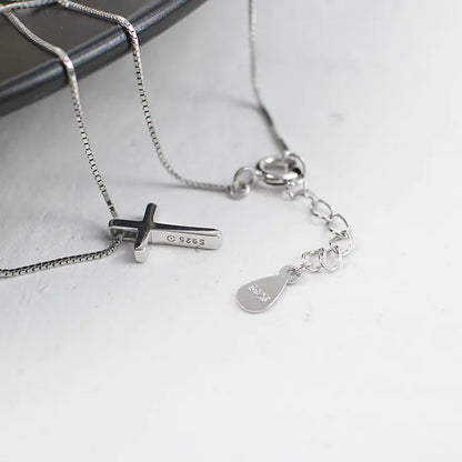 S925 Silver Minimalist Kors halsband